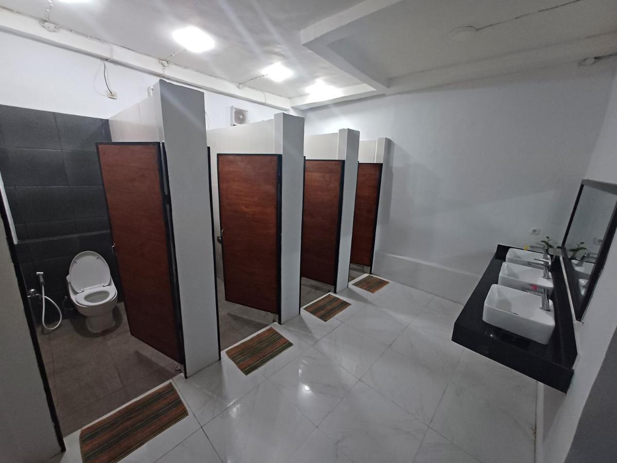 Komodo Indah Hotel Labuan Bajo Eksteriør billede